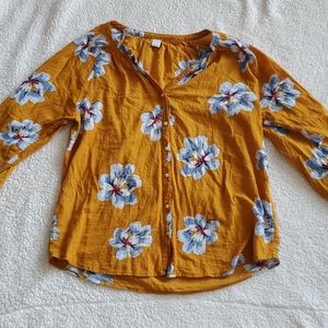 Old Navy Floral Button-down Top